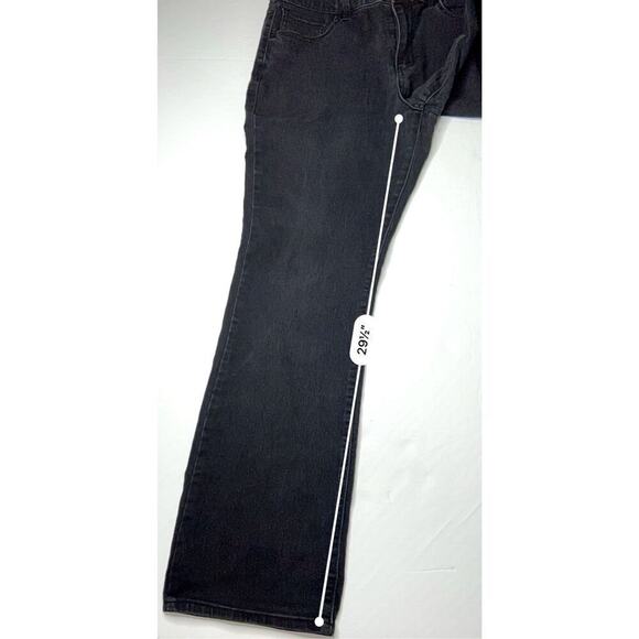 No Boundaries Juniors Mid Rise Bootcut Dark Wash Black Stretch Jeans 15 Casual - Picture 6 of 10
